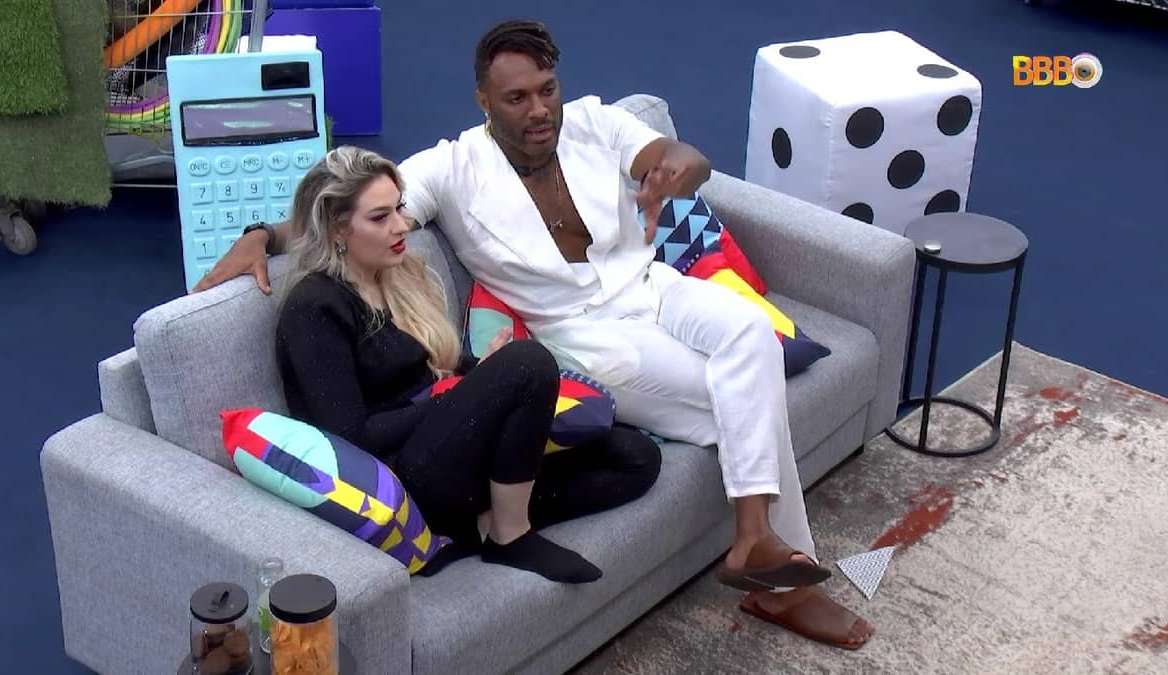 Marília e Fred Nicácio estão no quarto secreto