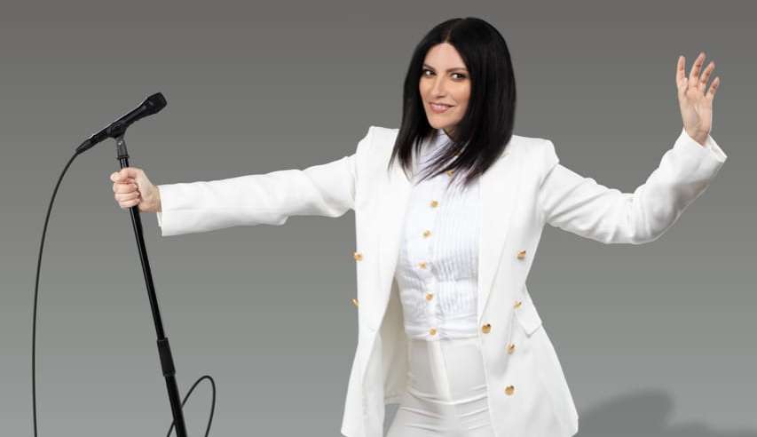 Laura Pausini anuncia turnê mundial