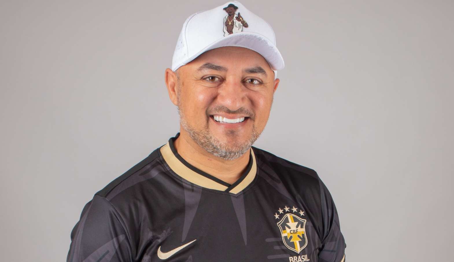 Conheça Charlles Rekson, humorista que vem conquistando o Brasil