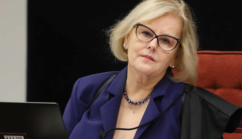 Discurso de Rosa Weber contra depredação de 8 de janeiro marca primeira sessão do ano no STF