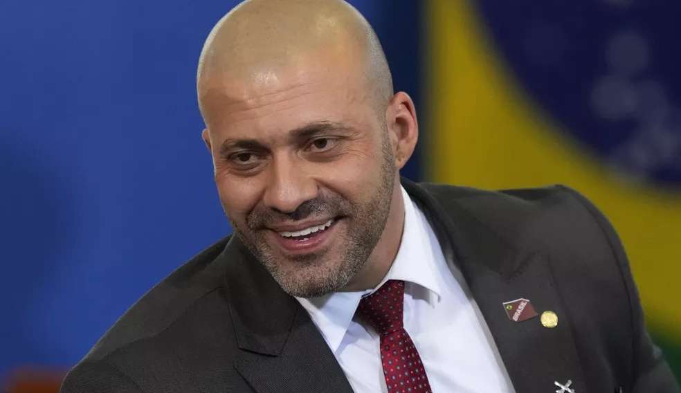 Entenda o por que Daniel Silveira foi preso mesmo após indulto de Bolsonaro