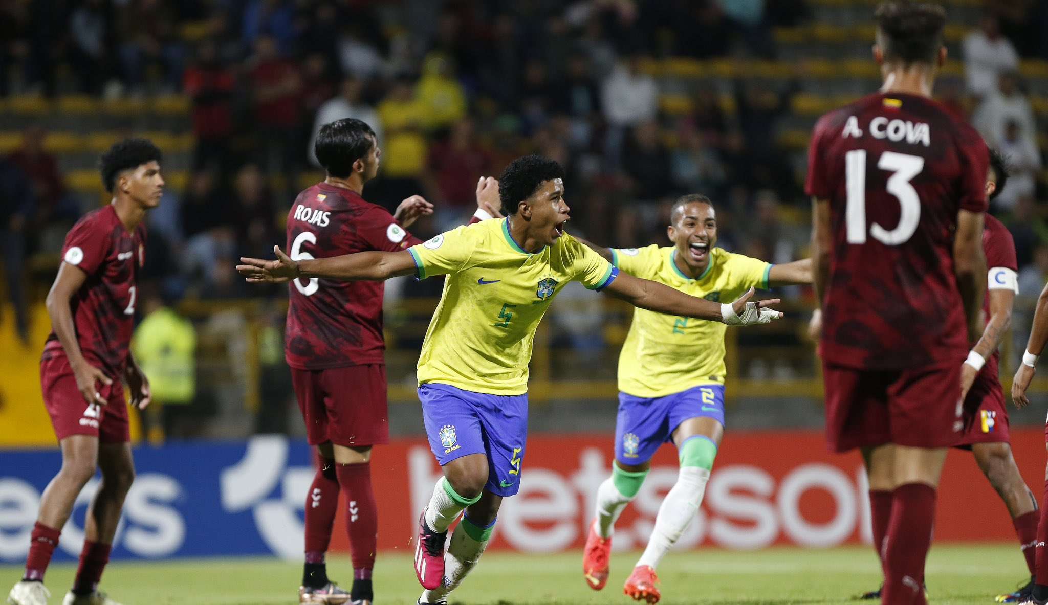 Brasil vence no torneio Sul-Americano sub 20 e se aproxima do Mundial