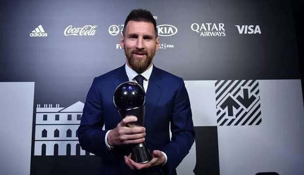 FIFA divulga os finalistas de todas as categorias  ao The Best 2022