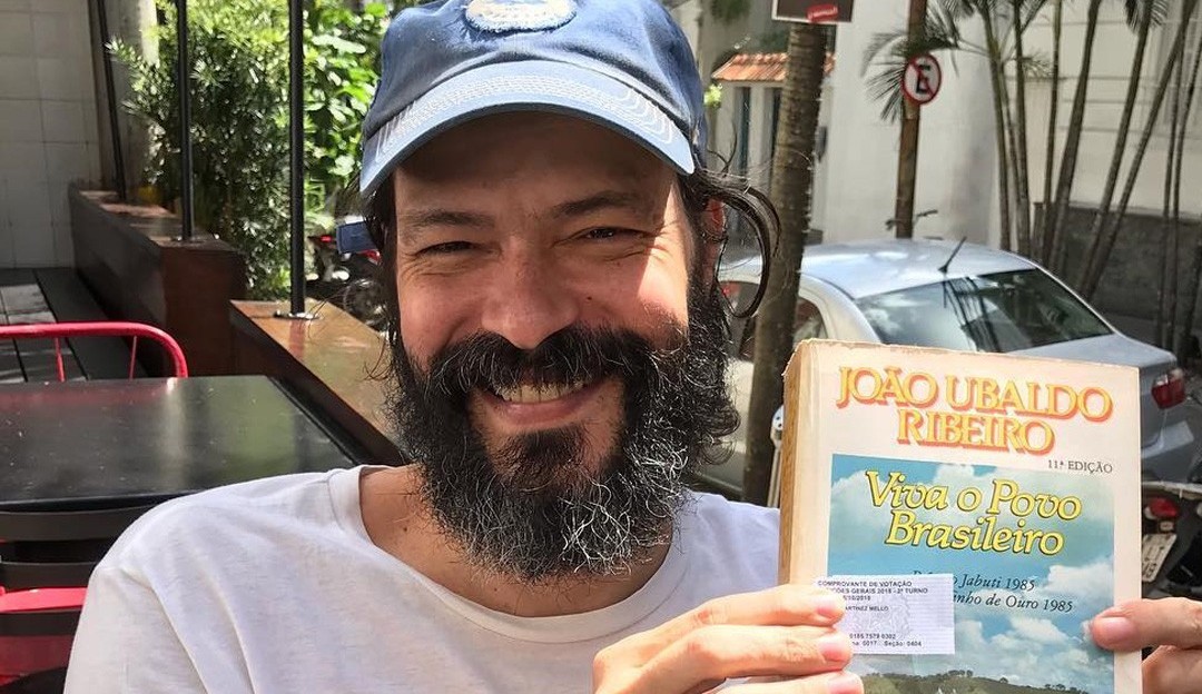 Heitor Martinez recebe alta após 13 dias internado com Covid-19