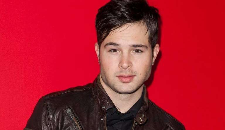 Ator Cody Longo é encontrado morto dentro de sua casa