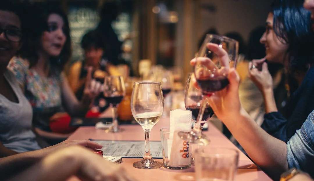 Consumo excessivo de álcool matou mais de 15 mil brasileiras em 2020