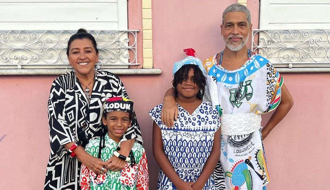 Regina Casé comemora aniversário e reúne muitos famosos, no Rio