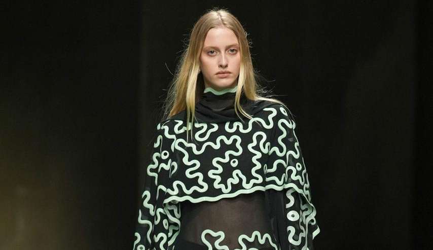 Brasileira é eleita estrela da Bottega Veneta pela terceira temporada consecutiva!