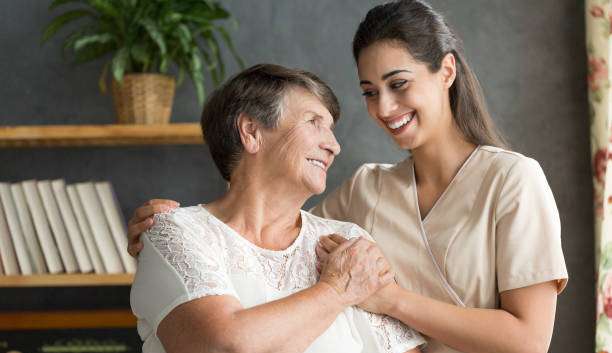 Médico elenca avanços e desafios para pacientes com a Doença de Alzheimer