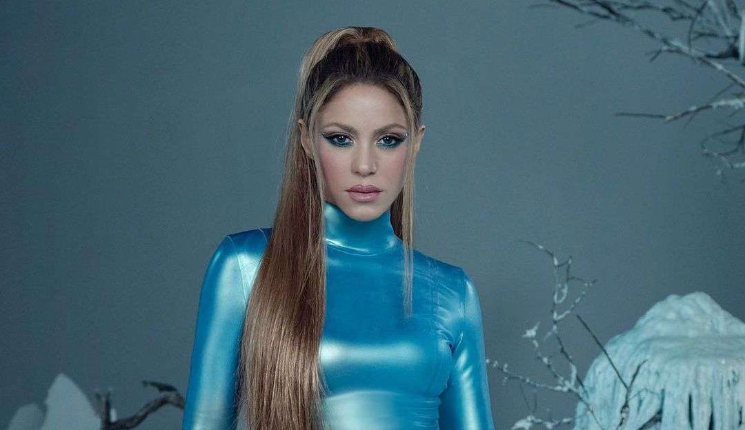 Shakira afirma estar confiante após fim de relacionamento e agradece apoio de fãs