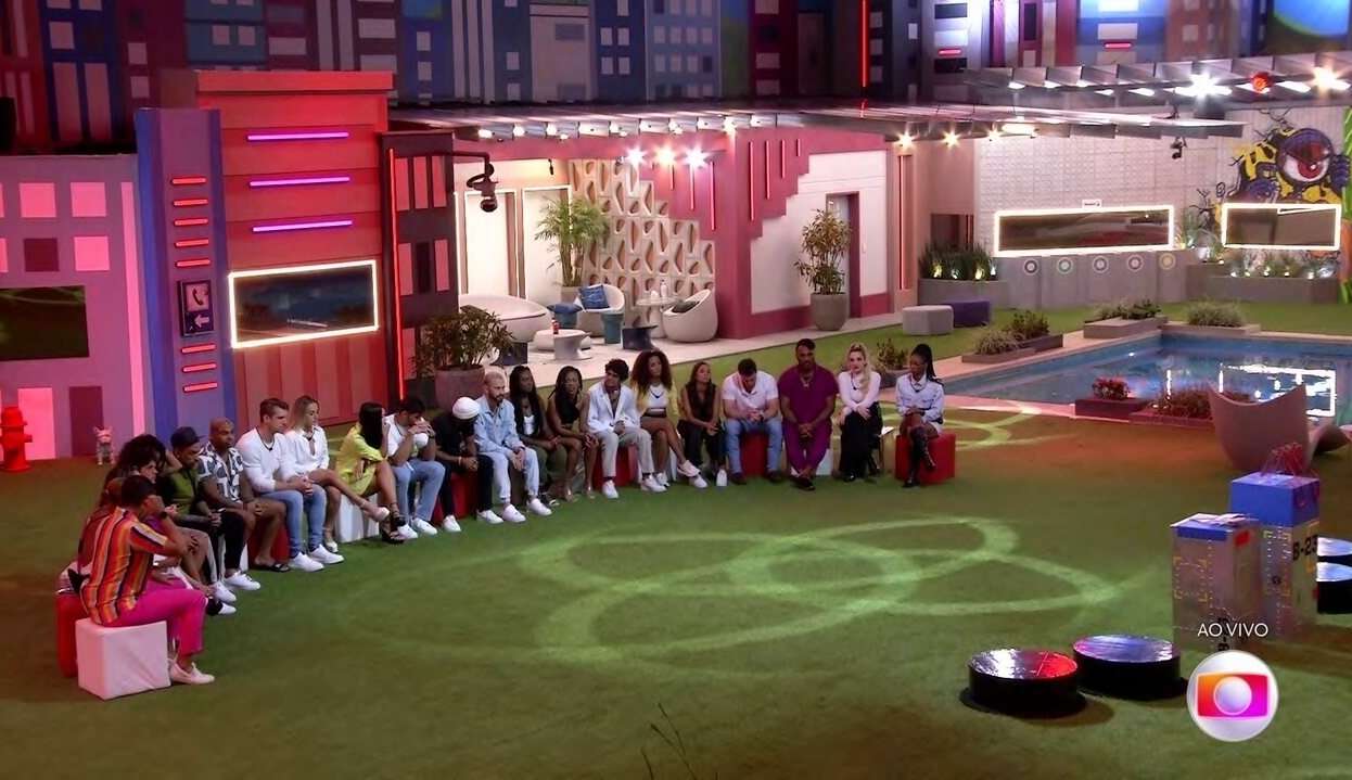 Jogo da discórdia causa discussão generalizada na casa