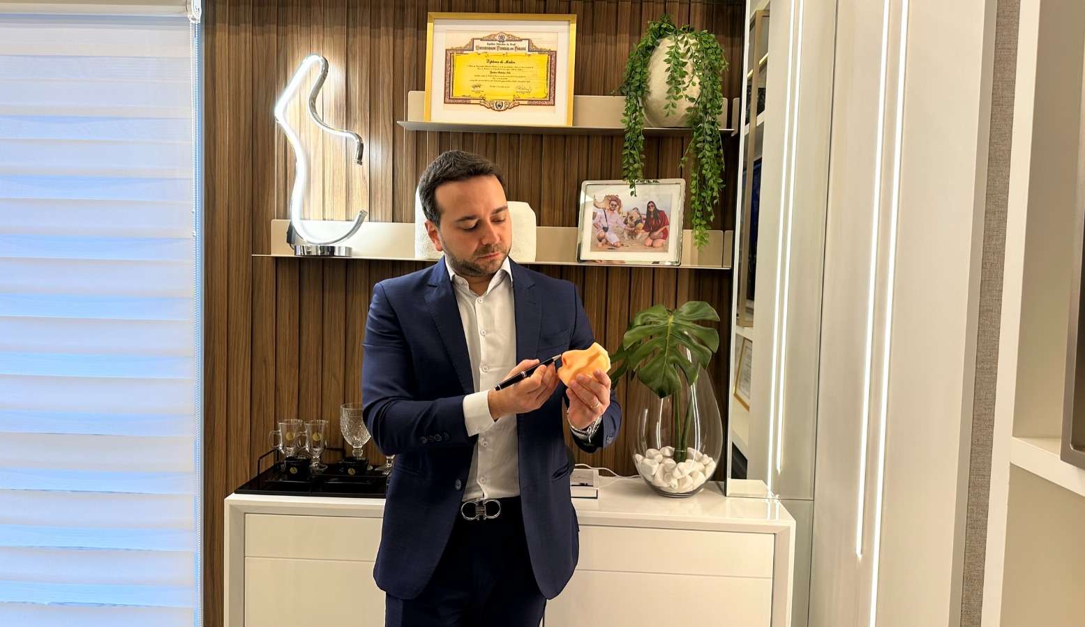 Dr. Gustavo Sela, um médico referência em rinoplastia no Brasil