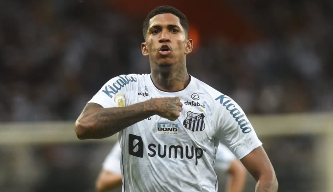 Raniel rescinde contrato com o Santos