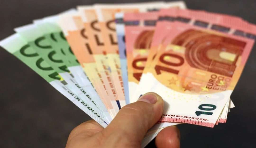 Ministros europeus defendem postura fiscal rígida para 2024