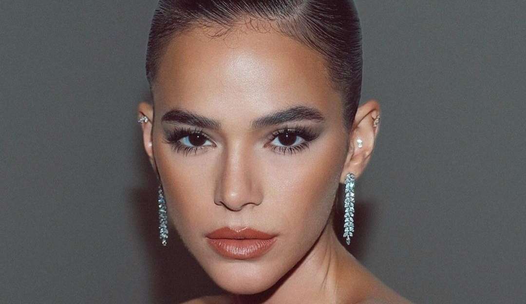 Bruna Marquezine responde fã que deseja que ela seja mãe ainda em 2023