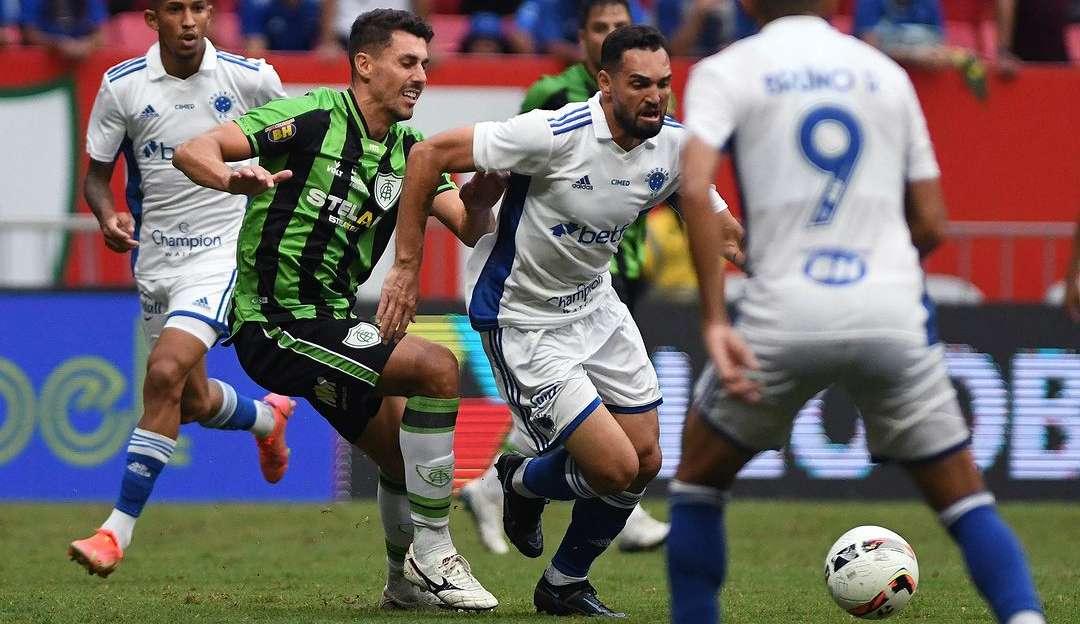 Gilberto fala sobre discussão em vestiário do Cruzeiro