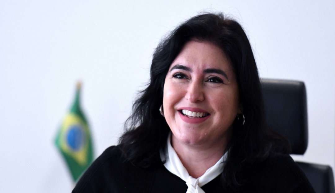Simone Tebet afirma que há um rombo de R$ 120 Bilhões e diz que terá corte de gastos