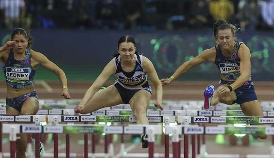 Federação Internacional de Atletismo proíbe mulheres trans nas competições