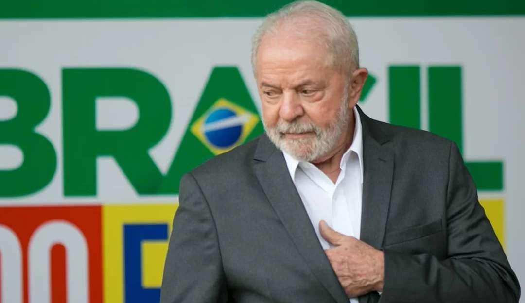 Quadro de pneumonia de Lula é estável e sua viagem à China acontece no domingo