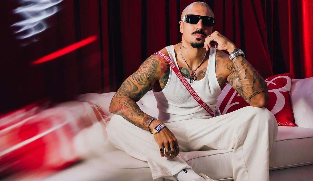 Ex-BBB Fernando curte Lollapalooza e fala de cura de câncer da esposa Aline