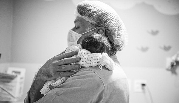 Nasce Alana, filha de Fábio Assunção e Ana Verena