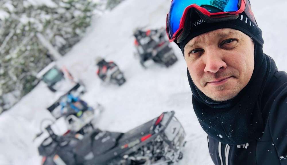Jeremy Renner revela em entrevista que escreveu nota de despedida após acidente
