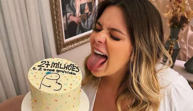 Viih Tube comemora 27 milhões de seguidores no Instagram e faz piada com gravidez