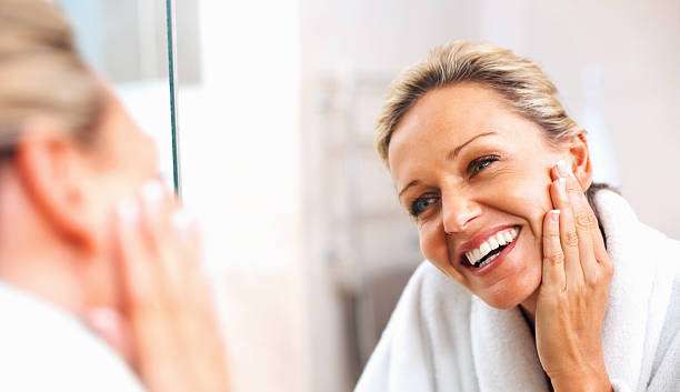 Peeling Químico e Peeling de Fenol Light: Entenda as Diferenças e Benefícios para a Pele