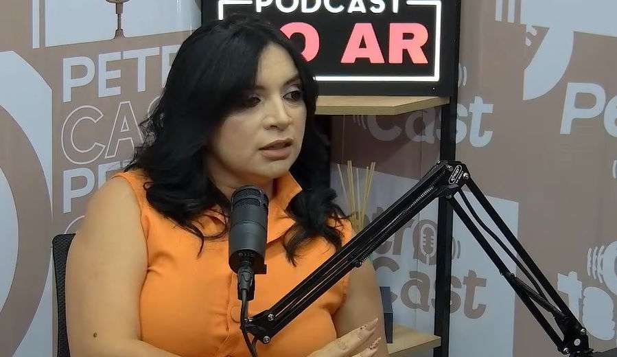 Mãe de João Gomes desativa Instagram após críticas à ex-nora