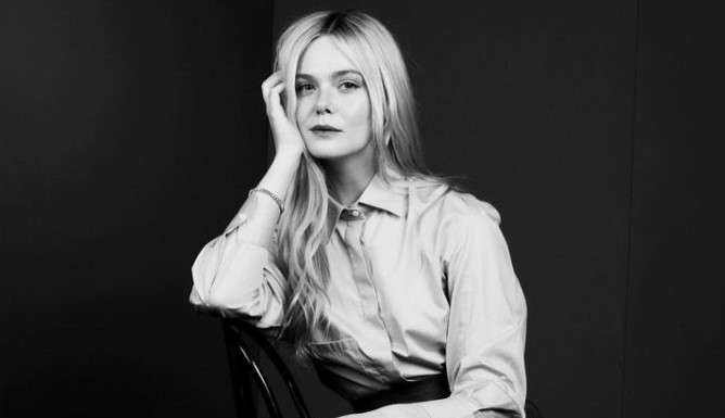 Elle Fanning afirma que perdeu papel numa grande franquia por não ter seguidores suficientes