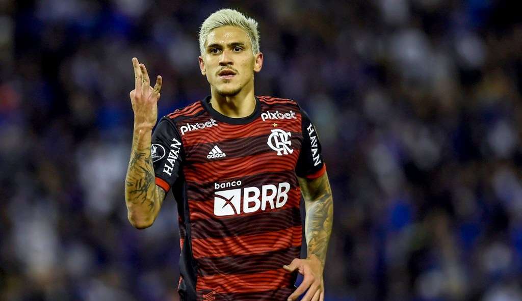 Atacante Pedro é dúvida para o Fla-Flu na Copa do Brasil