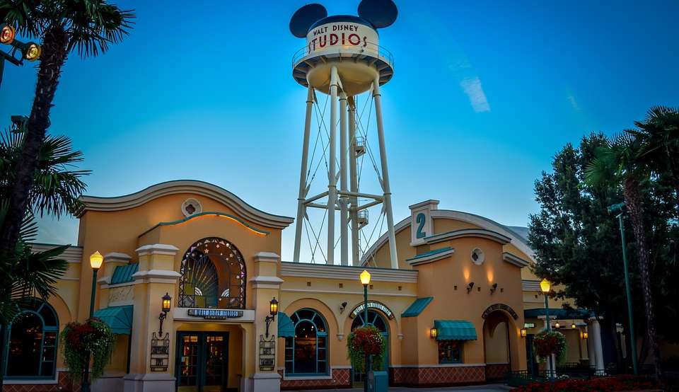 Disney desiste de construir parque temático na Flórida em meio à disputa política
