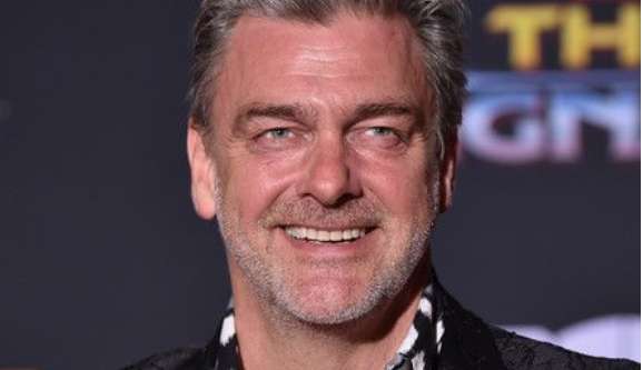 Ator Ray Stevenson falece aos 58 anos