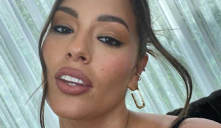 Ashley Graham comenta queda de cabelo após parto: “/Foi mais traumático que o nascimento”/