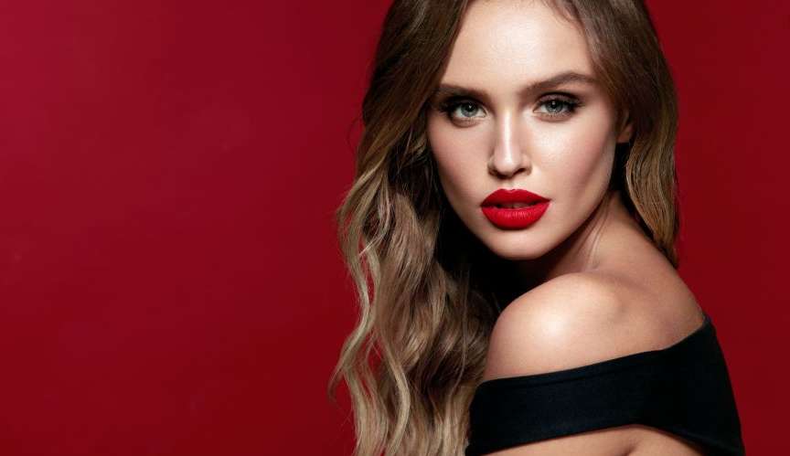 Confira as dicas para arrasar com o batom vermelho