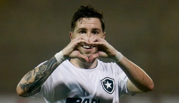 Pela Sul-Americana, Botafogo vence o Cézar Vallejo no sufoco
