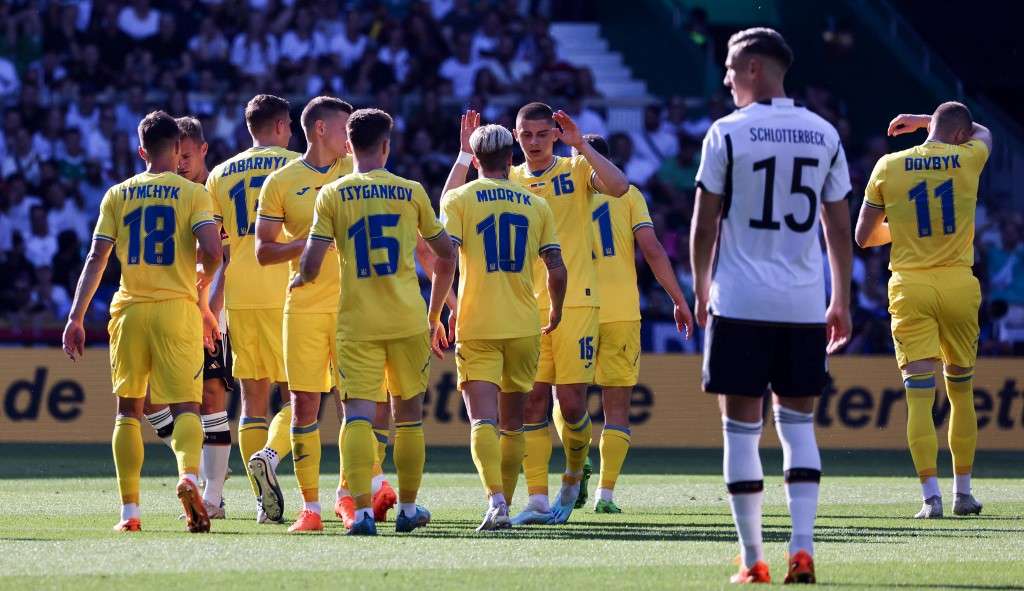 Alemanha garante empate contra a Ucrânia no seu milésimo jogo