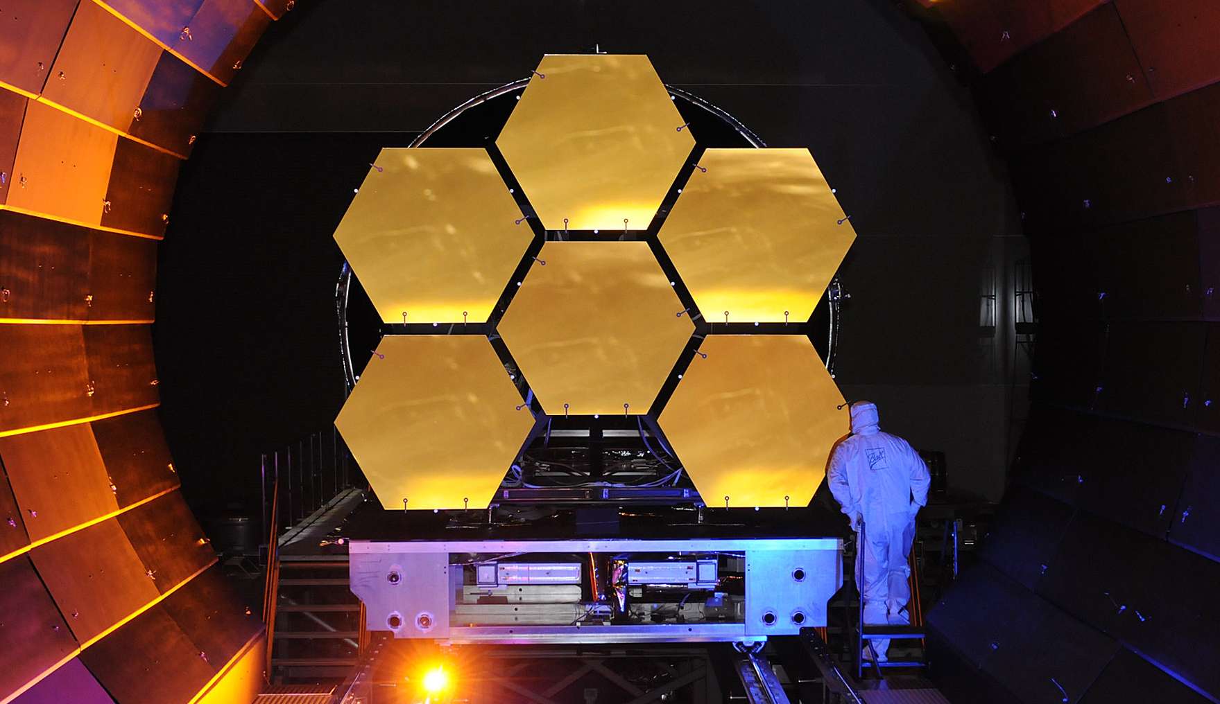 Nova foto tirada pelo telescópio James Webb retrata a colisão entre duas galáxias