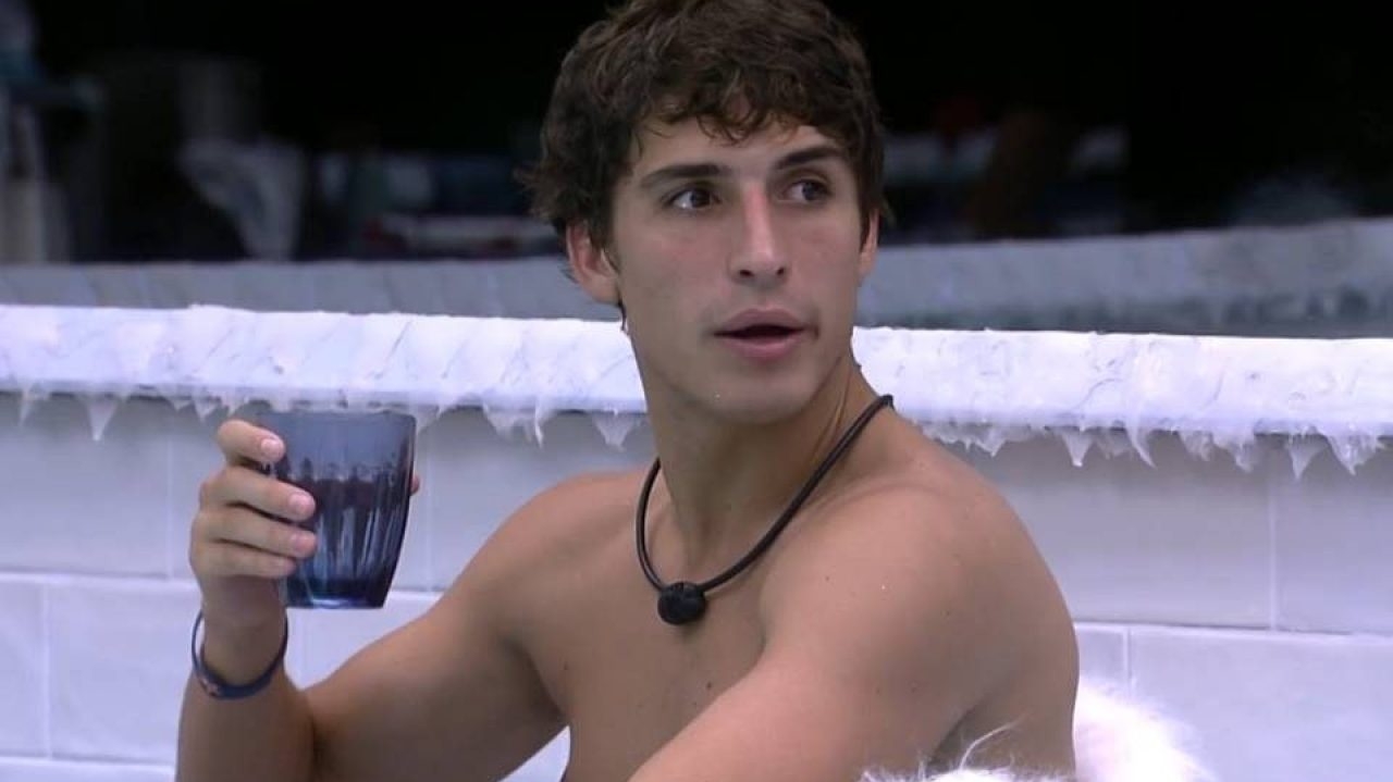 Felipe Prior se pronuncia e alega inocência após condenação por estupro