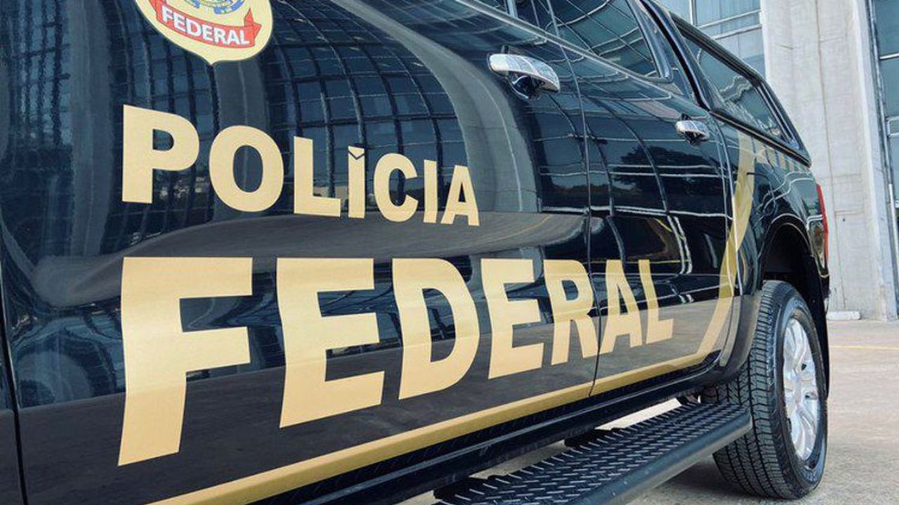 PF faz operação para combater crimes sexuais contra crianças na internet