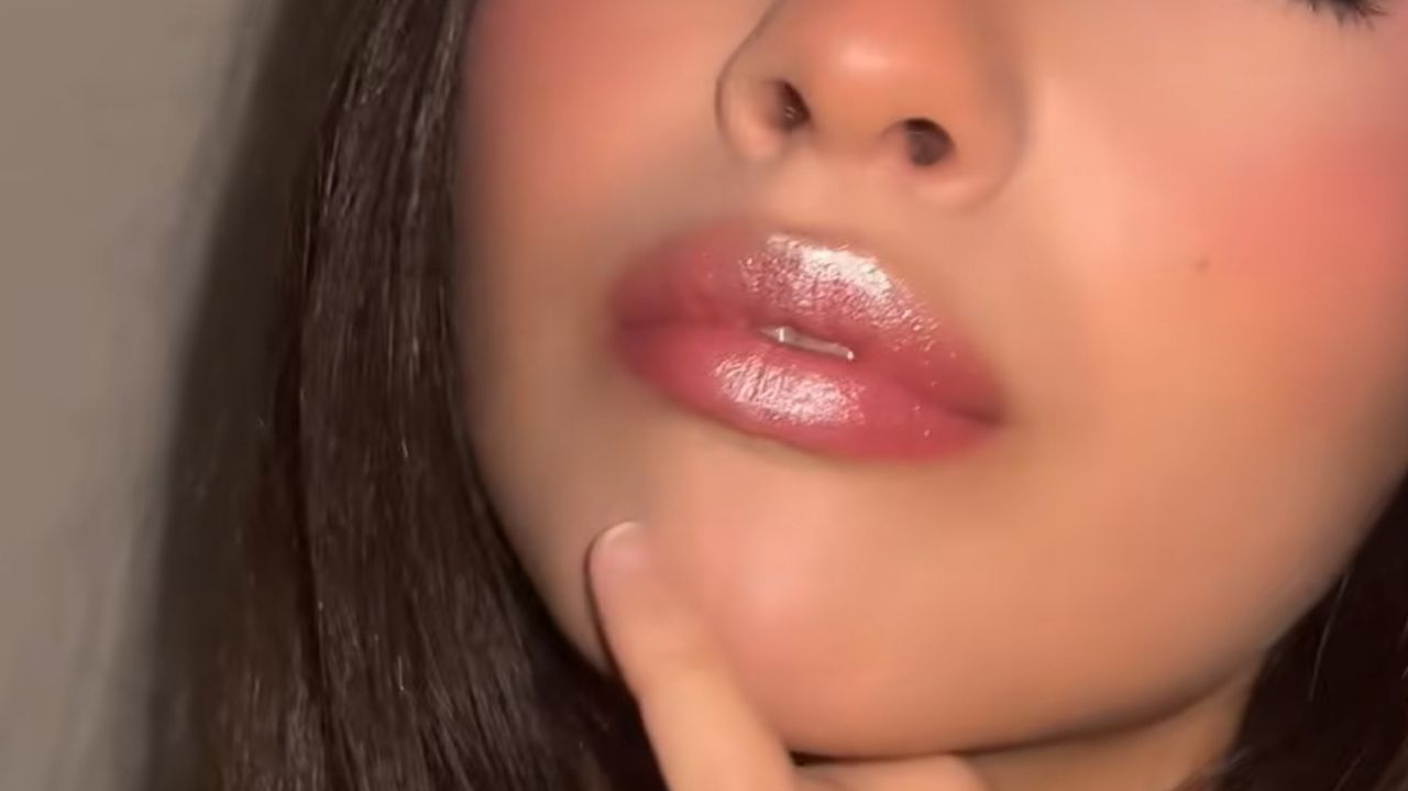 Diamond Lips: conheça a técnica que deixa os lábios brilhantes e volumosos