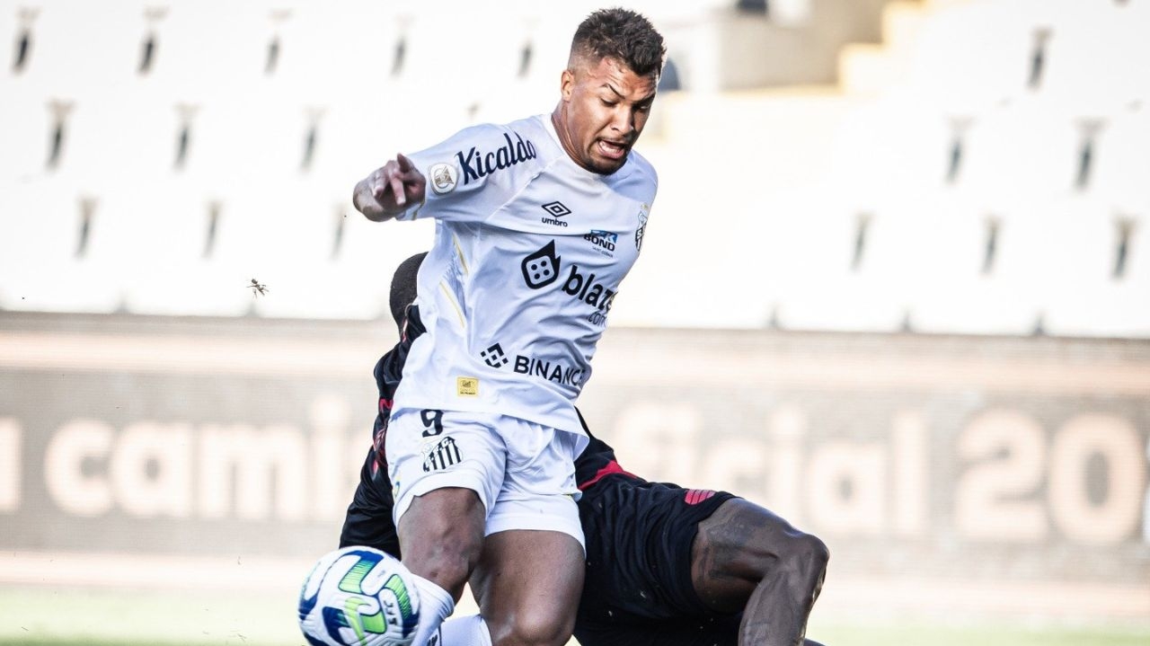 Santos busca empate nos acréscimos contra o Athletico Paranaense