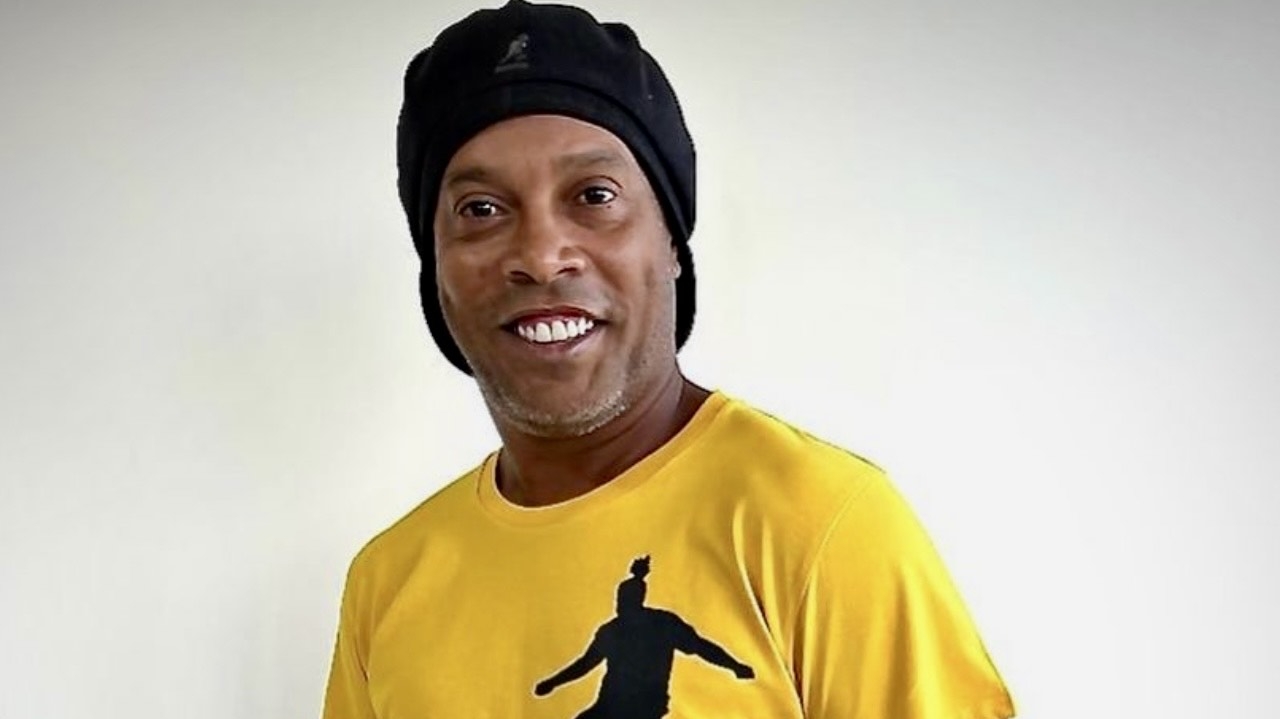 Condenado, Ronaldinho Gaúcho ainda não indenizou família de homem morto em sua casa