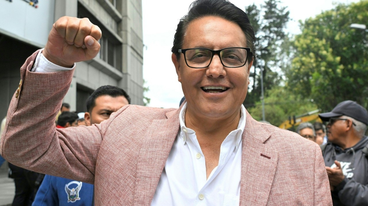 Suspeito de assassinato de candidato à presidência do Equador é morto