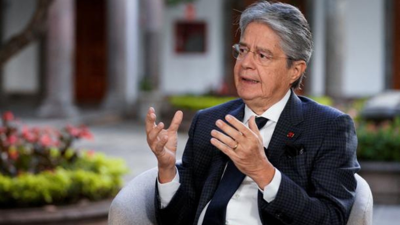 Presidente do Equador anuncia estado de exceção após assassinato de candidato