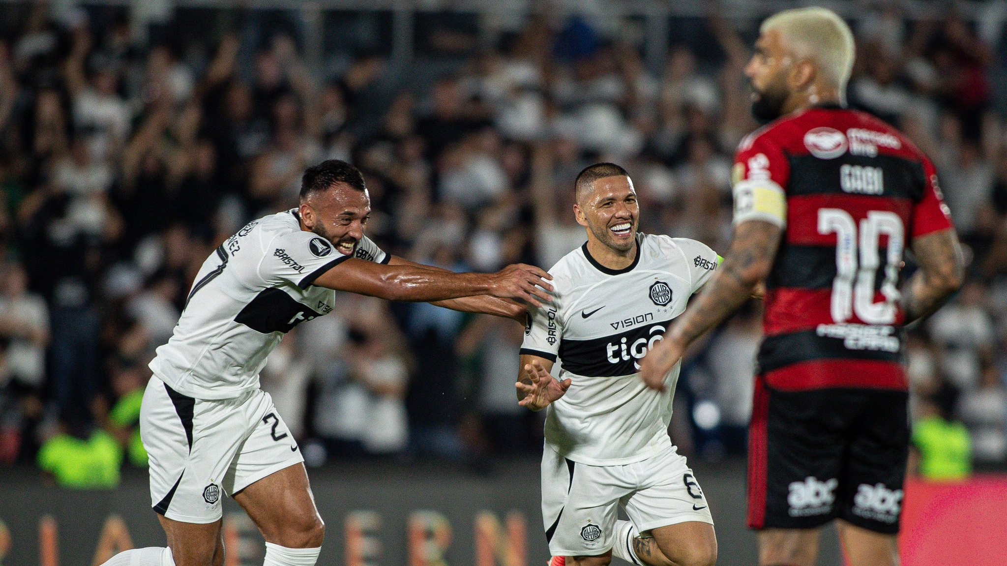 Flamengo é eliminado da Libertadores após vexame no Paraguai
