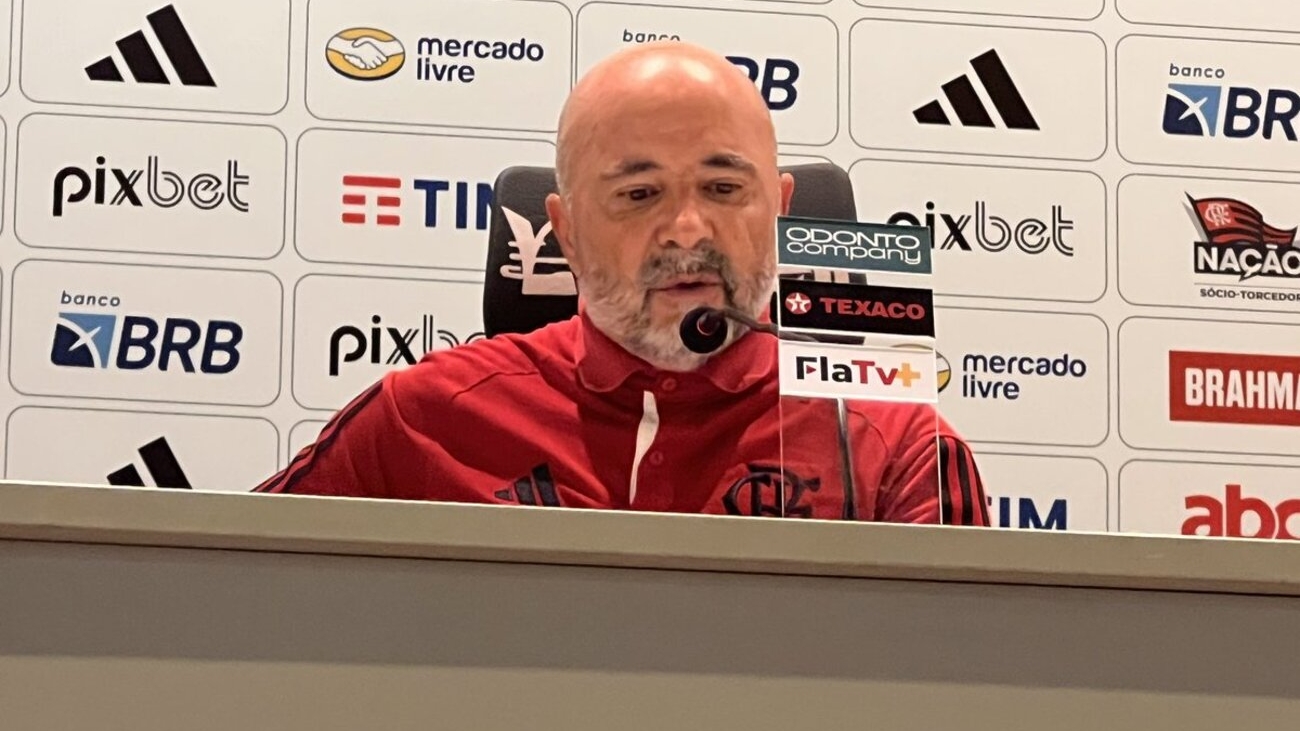 Jorge Sampaoli diz ainda estar se adaptando à equipe do Flamengo