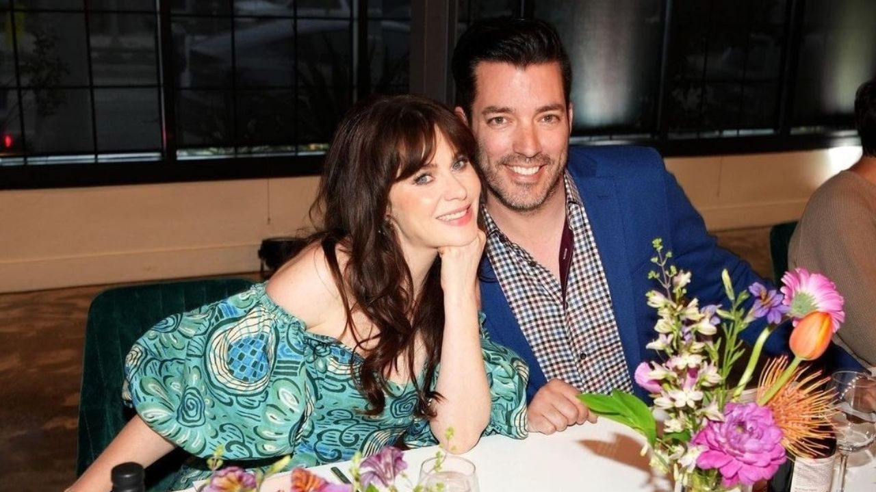 Zooey Deschanel e Jonathan Scott estão noivos