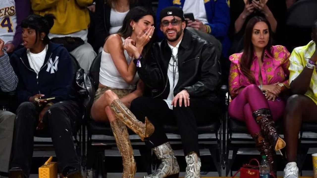 Kendall Jenner e Bad Bunny oficializam o namoro