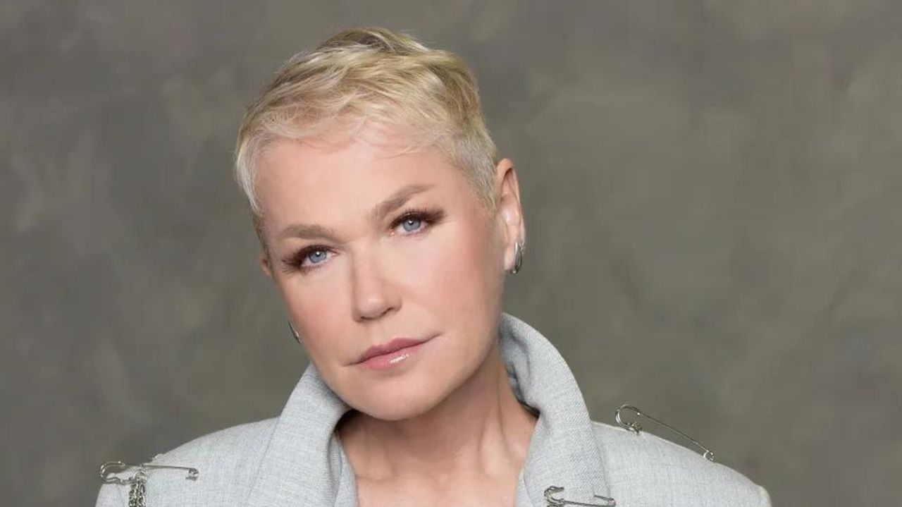 Jornal New York Times chama Xuxa de “Barbie brasileira”